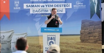 Belediyeden Köylüye Yem ve Saman Desteği