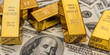 Altın Fiyatları Zirveye Yaklaşıyor, Piyasalar Hareketli!