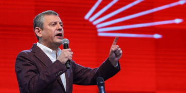 CHP Krizi: İktidar İçin Fırsat mı, Tehlike mi?