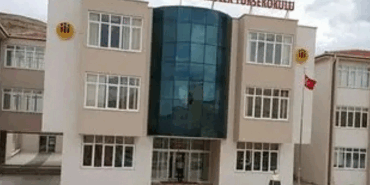 Yurt Sorunu Yüzünden Yüksek Okul Tehlikede