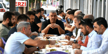 MAGİNDER Esnafla Kahvaltı Yaptı