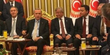 Meclis Resepsiyonunda CHP Eksikliği Vurgulandı