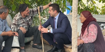 Osman Kurt Ev Ev Yazıhan’ı Geziyor