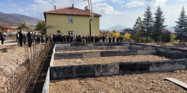 Doğanşehir’de Yeni Camii Temeli Dualarla Atıldı