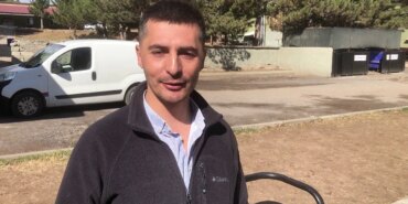 Cesur Arkadaşlar Soğukta Köpeği Kurtardı!