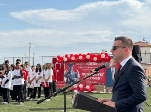 Kutlamalar Sürüyor