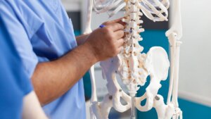 Sırt Ağrısı Osteoporozun İlk İşareti Olabilir!