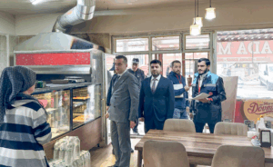 Kaymakam Kurt Esnafı da Unutmadı