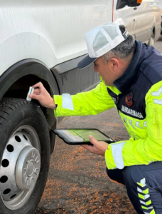 Lastik Denetimi Başladı
