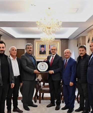 Vali Yavuz’a Drejanlılar Derneği’nden Teşekkür