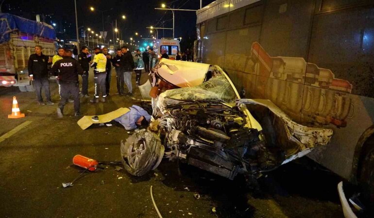 Malatya’da Feci Kaza: 2 Ölü, 3 Yaralı!