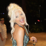 Pamela Anderson, Soyadını Değiştirmek İstiyor!