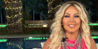 Safiye Soyman’dan Londra’da Çanta Şov!