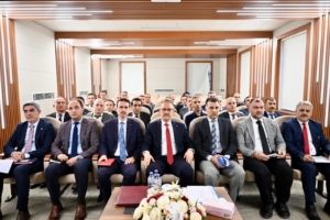 Vali Yavuz Okul Sporlarını Ele Aldı