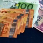 Dolar Zayıflıyor, Euro Zirveye Çıkıyor!