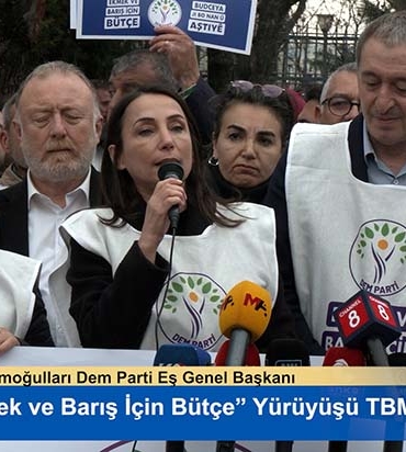 DEM Parti’nin “Ekmek ve Barış İçin Bütçe” Yürüyüşü TBMM Önünde Sona Erdi
