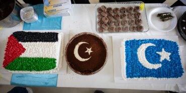 Öğrencilerden Zulme Dikkat Çekmek İçin Kermes