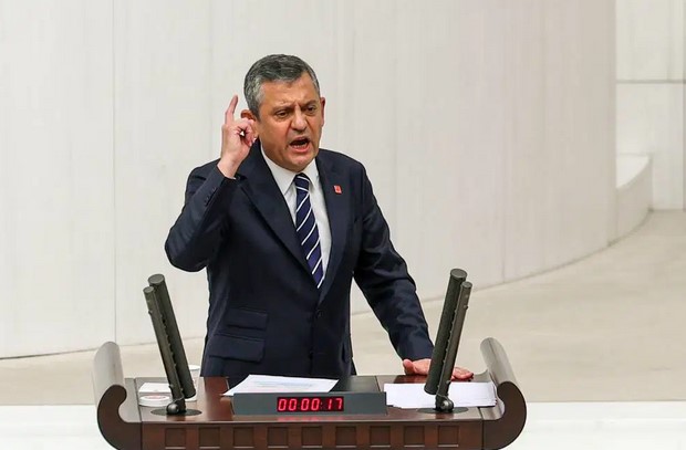 Bütçe Görüşmeleri: Siyasi Gerilim ve Tartışmalar