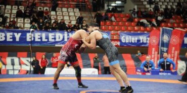 Türkiye Güreş Şampiyonası’nda Altın Yağmuru!